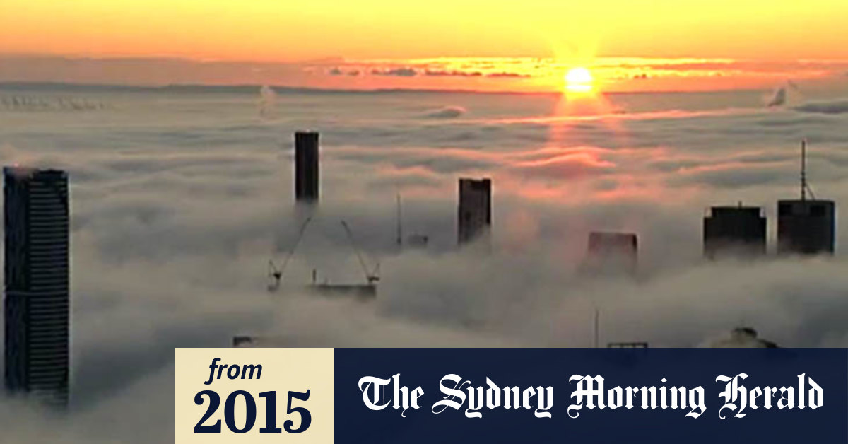 Video Fog blankets Brisbane